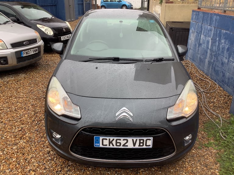 CITREON C3 EXCLUSIVE E HDI 1.6 DIESEL MANUAL GREY 5 DOOR HATCHBACK 2013