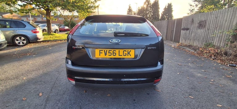 2006 Ford Focus 1.6 Zetec 5dr [Climate Pack] HATCHBACK PETROL Manual