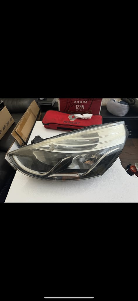 RENAULT CLIO DYNAMIQUE S MNAV TCE 90 0.9L PETROL 2013-2019 IN BLACK (TEGNE)