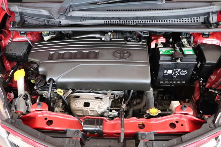 2016 Toyota Yaris 1.3 Yaris Icon VVT-I 5dr Hatchback Petrol Manual