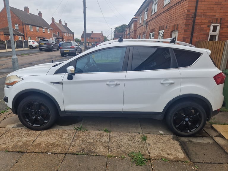 Ford, KUGA, Estate, 2009, Manual, 1997 (cc), 5 doors