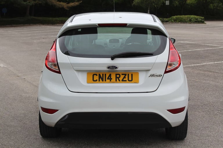 2014 Ford Fiesta 1.25 82 Zetec 5dr HATCHBACK PETROL Manual