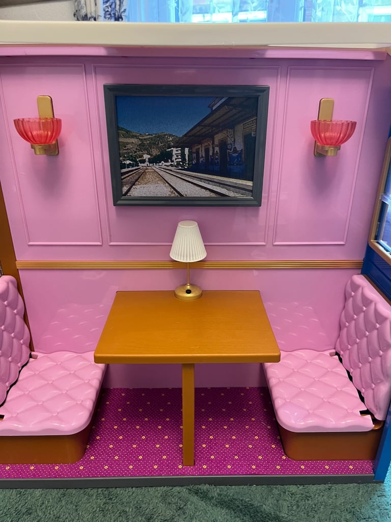 Our Generation Dolls Train Cabin