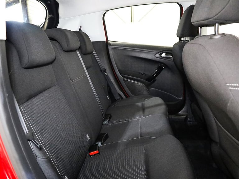 2019 Peugeot 208 1.2 PureTech 82 Tech Edition 5dr [Start Stop] HATCHBACK PETROL Manual
