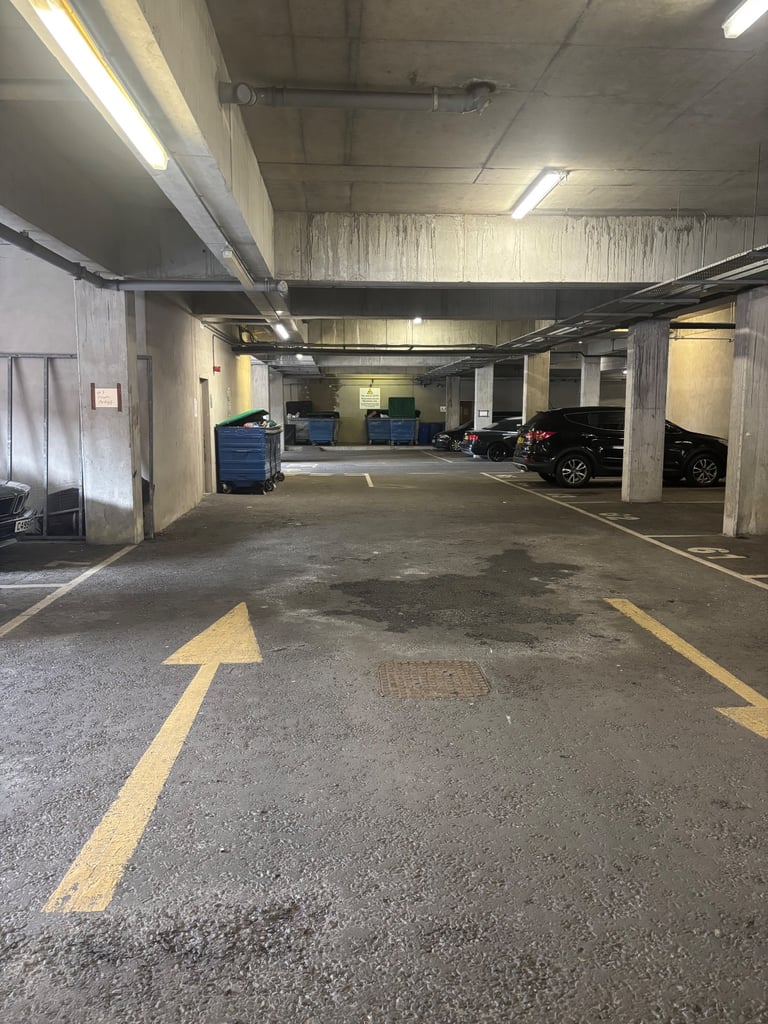 Secure city centre CAR PARK SPACE COVERED fob entrance - BELFAST CITY CENTRE