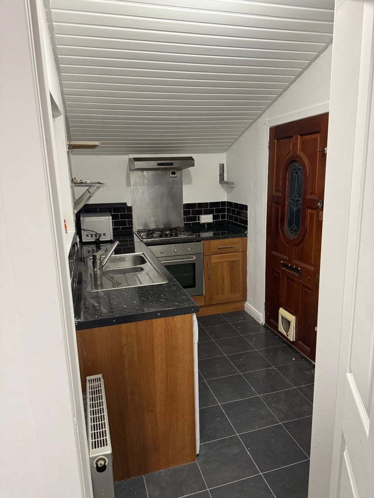 2 bedroom flat to rent in Dunfermline