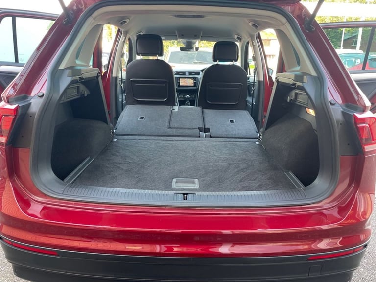 2018 Volkswagen Tiguan 2.0 TDI SE Navigation SUV 5dr Diesel Manual Euro 6 (s/s) (150 ps) ESTATE D...