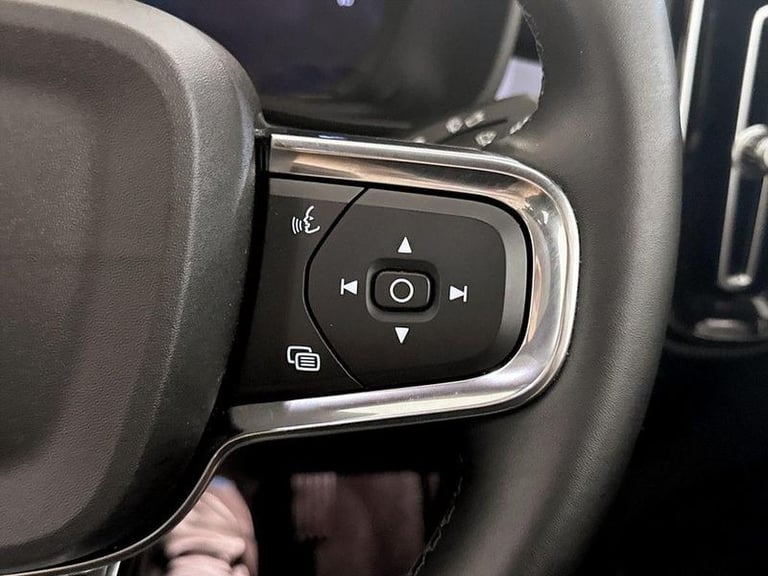 2023 Volvo C40 Twin Recharge 78kWh Ultimate Auto AWD 5dr Automatic SUV Electric Automatic