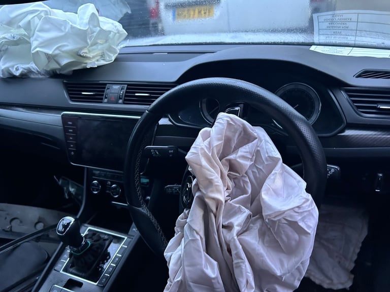 Skoda, SUPERB, Hatchback, 2020,Automatic , 1968 (cc), 5 doors