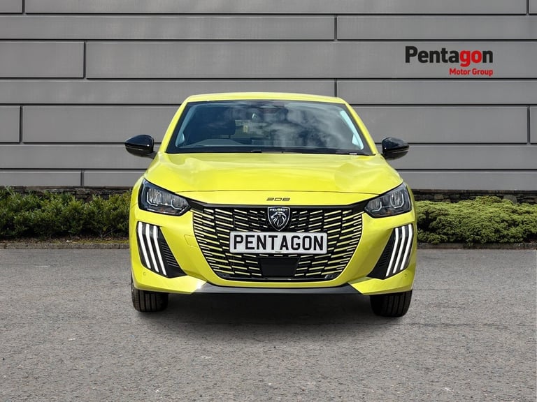  Peugeot 208 1.2 Puretech Allure Hatchback 5dr Petrol Manual Euro 6 s/s 100 Ps