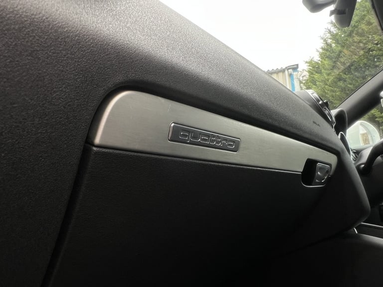 AUDI TT 2.0 TDI Black Edition 2013