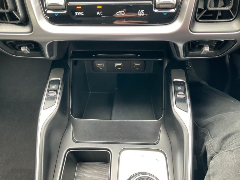 2022 Kia Sorento 1.6 T-Gdi Hev 2 5Dr Auto SUV Hybrid Automatic