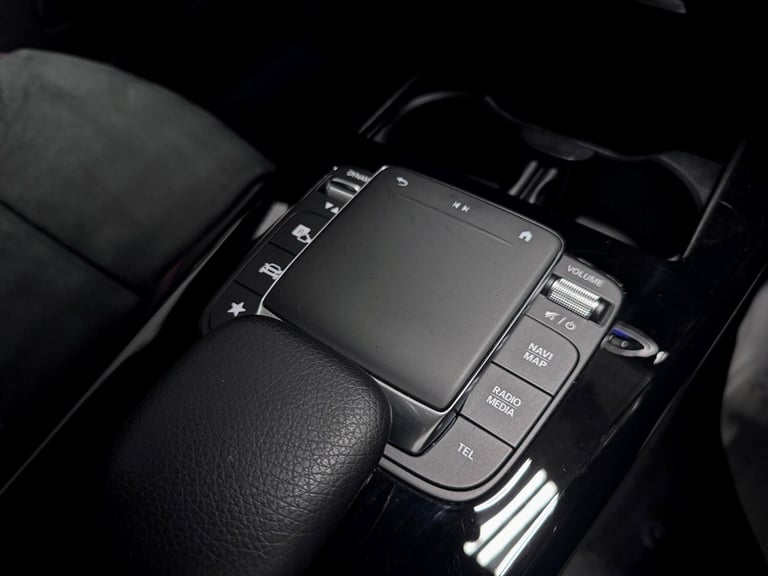 2023 Mercedes-Benz CLA 1.3 CLA250e 15.6kWh AMG Line Night Edition (Premium Plus) Shooting Brake 5...