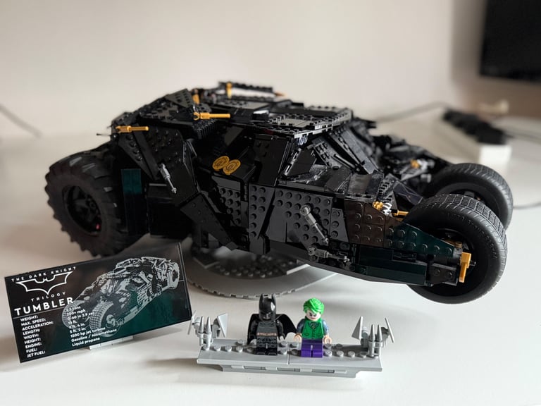 LEGO Batman Tumbler #76240
