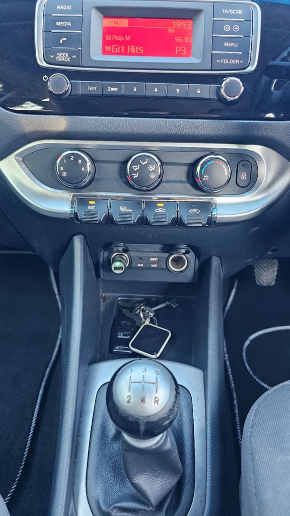Kia, RIO, Hatchback, 2015, Manual, 1248 (cc), 5 doors