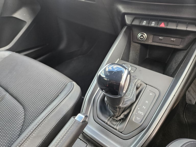 2025 AUDI A1 25 TFSI S Line 5dr S Tronic Auto Blue Damaged Salvage