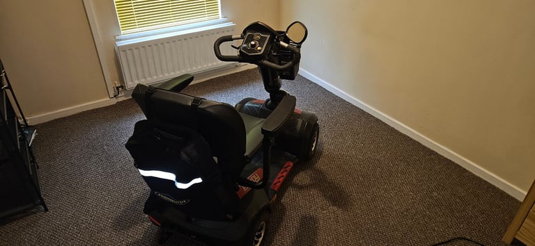 Envoy mobility scooter 