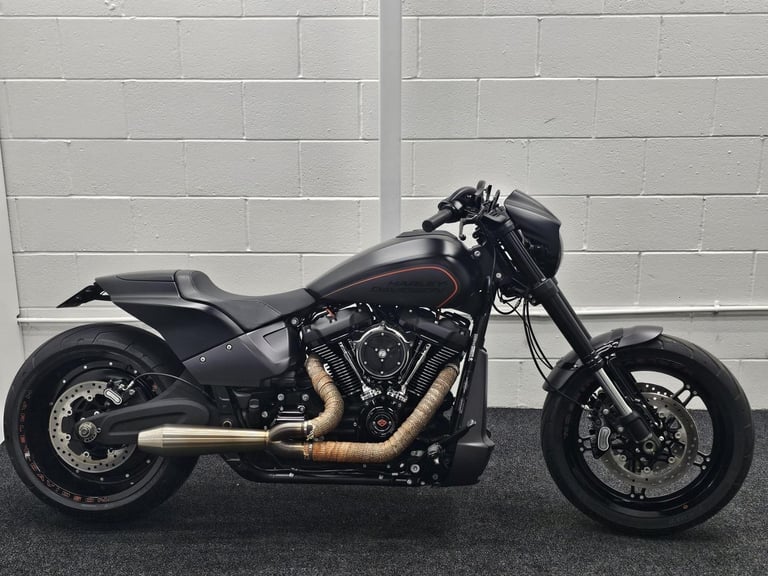 FXDR HARLEY-DAVIDSON SOFTAIL FXDR 114 - 12 MONTHS MOT - TWO BROTHERS 