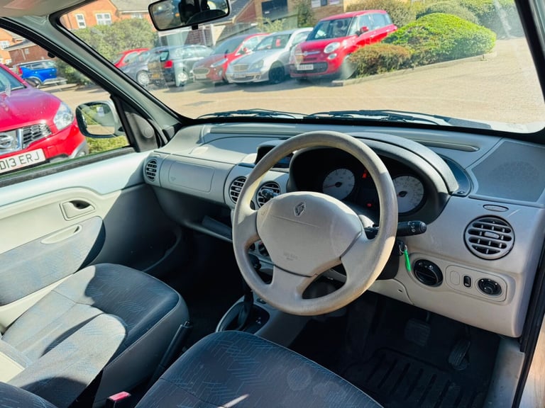 2009 Renault Kangoo 1.6 Expression 5dr Auto MPV Petrol Automatic