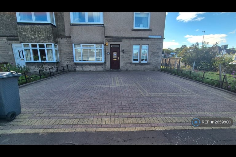 2 bedroom flat in Stevenson Grove, Edinburgh, EH11 (2 bed) (#2659800)