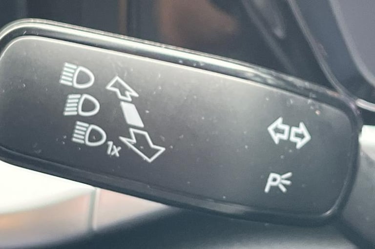 2025 Ford Transit Connect 240 Limited AUTO L2 LWB 2.0 EcoBlue 122ps, PLYLINED, CRUISE CONTROL Aut...