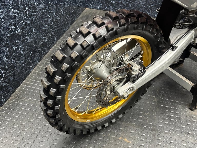 Honda CRF 450 2023 ANNIVERSARY EDITION ( MX / MOTOCROSS / ENDURO ) @ AJ TRADING 