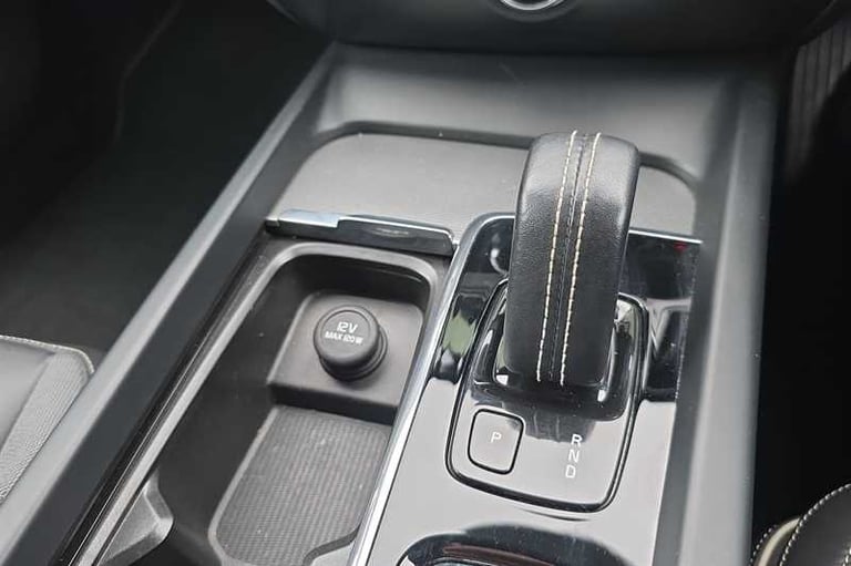 2022 Volvo S60 2.0 B5P R DESIGN 4dr Auto SALOON PETROL Automatic