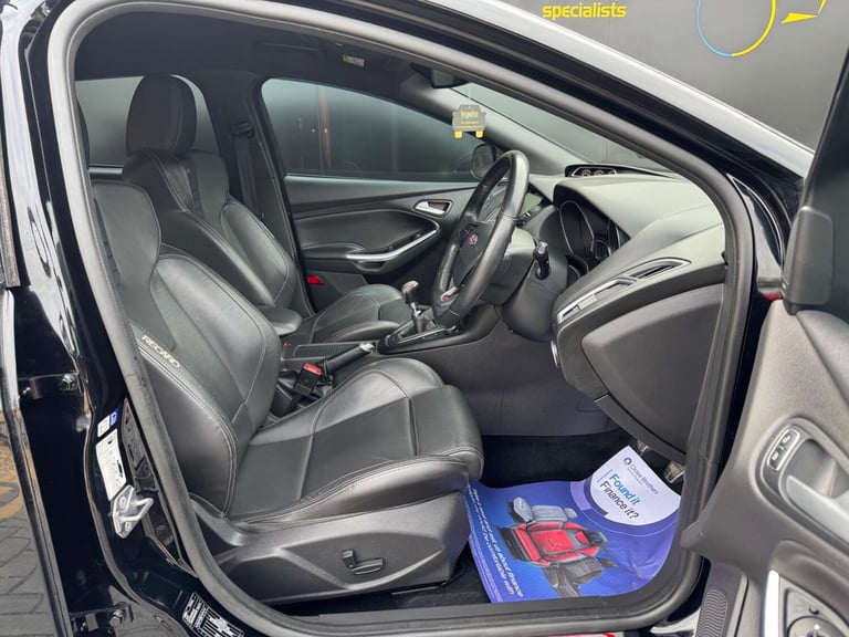 2018 Ford Focus 2.0T EcoBoost ST-3 Euro 6 (s/s) 5dr HATCHBACK Petrol Manual