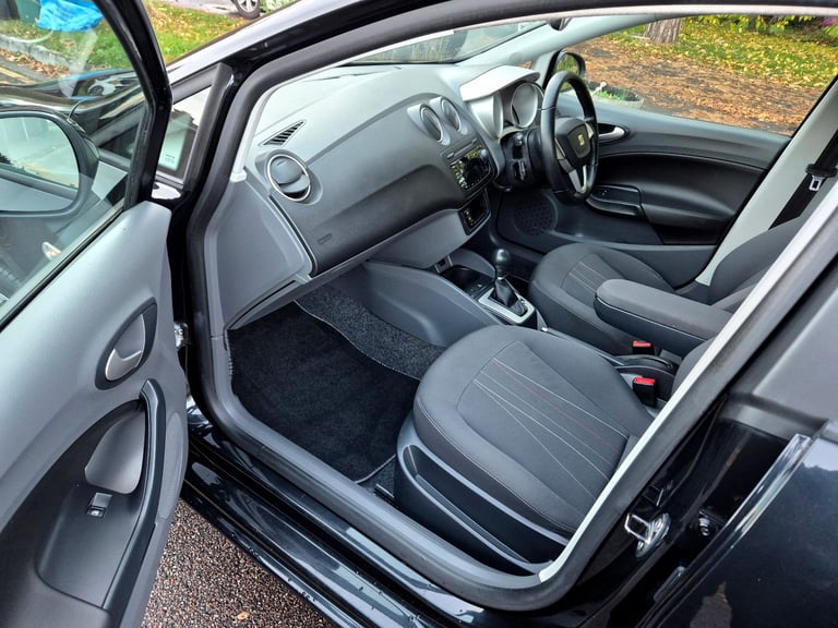 SEAT IBIZA 1.2L AUTOMATIC LOW MILEA