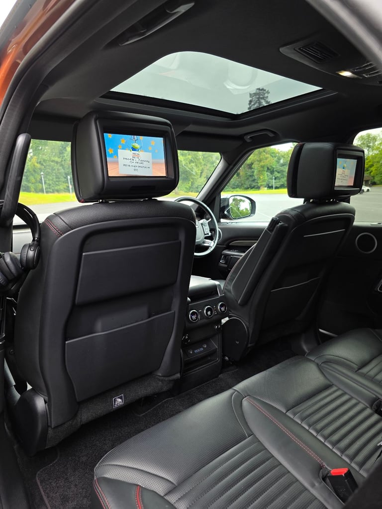 2017 Land Rover Discovery 3.0 TD6 HSE Luxury (7-Seater, Auto)