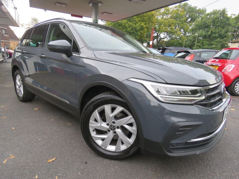 2021 Volkswagen Tiguan 1.5 TSI Life Euro 6 (s/s) 5dr ESTATE Petrol Manual