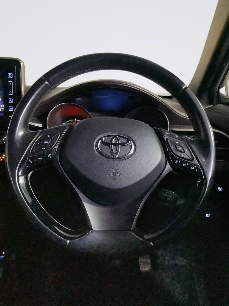 2018 Toyota C-HR 1.8 VVT-h Excel SUV 5dr Petrol Hybrid CVT Euro 6 (s/s) (122 ps) HATCHBACK PETROL...
