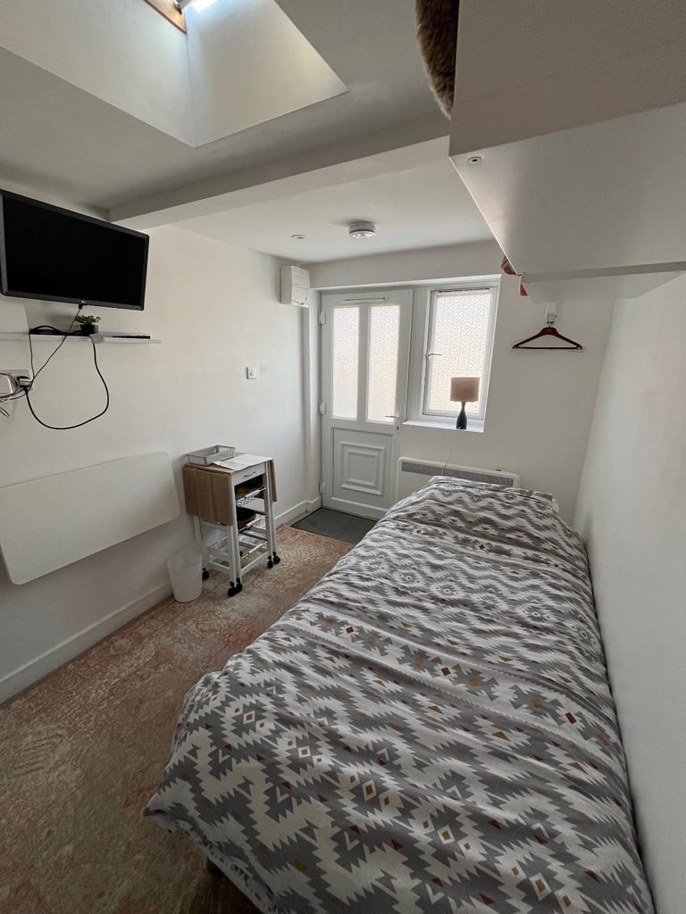 Self Contained Conversion Studio Apartment 