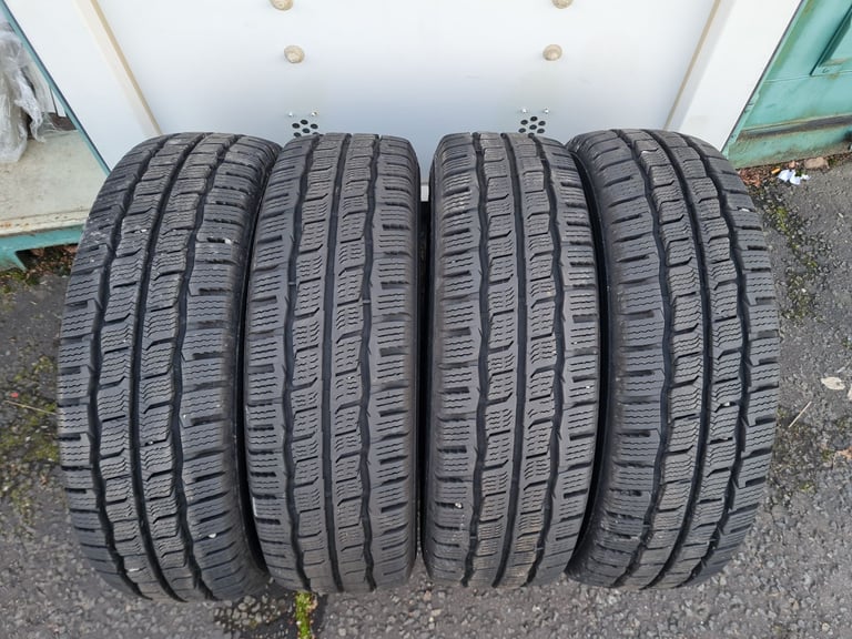 4 x Kumho winter tyres (2019)