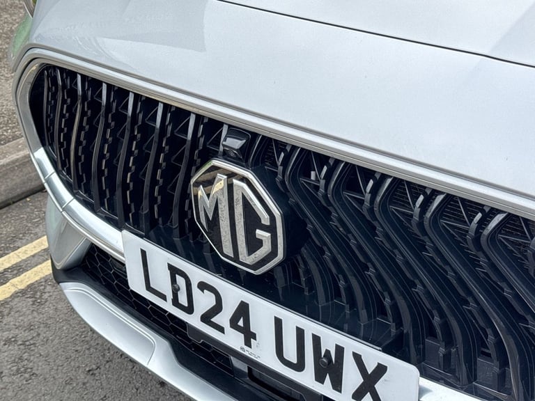 2024 MG MG HS HS Trophy 1.5 Trophy Hybrid Phew 5dr Hatchback Petrol Parallel PHEV Automatic