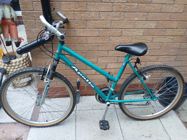 Apollo shockwave ladies bike 