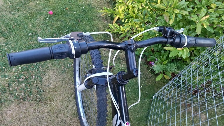 Apollo Dual suspension bike 