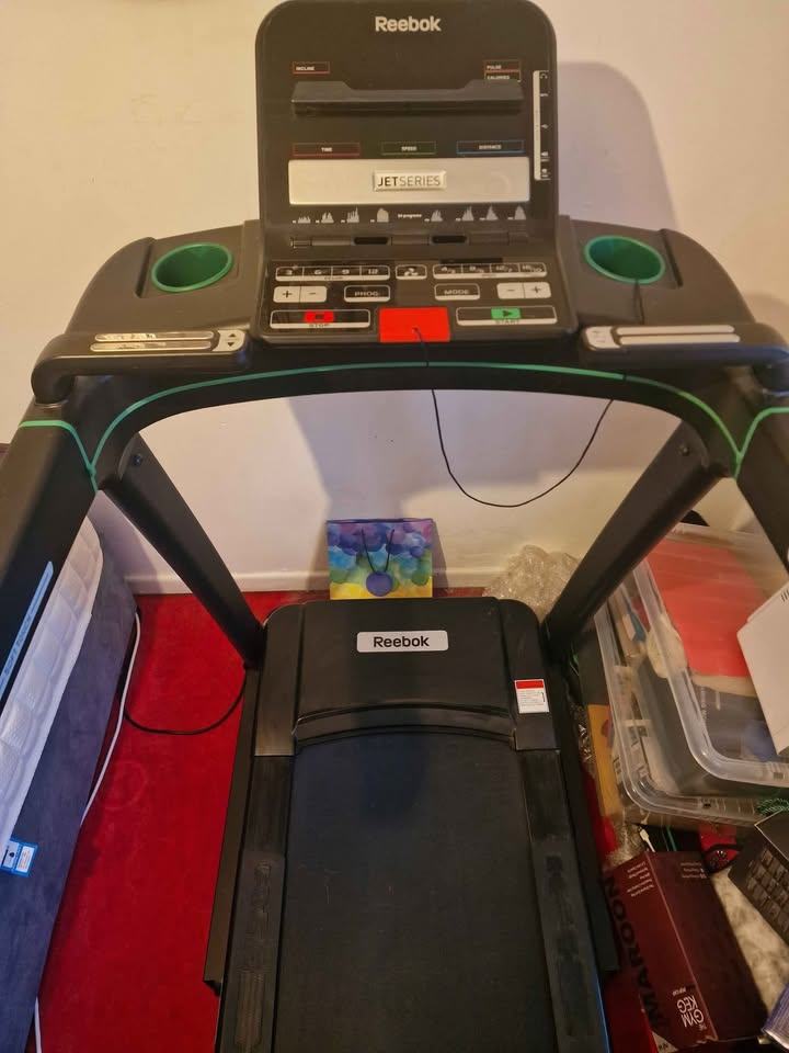 Reebok Jet 200 treadmill. Great condition