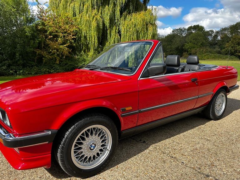 1988 (E) BMW 325i E30 Auto Convertible