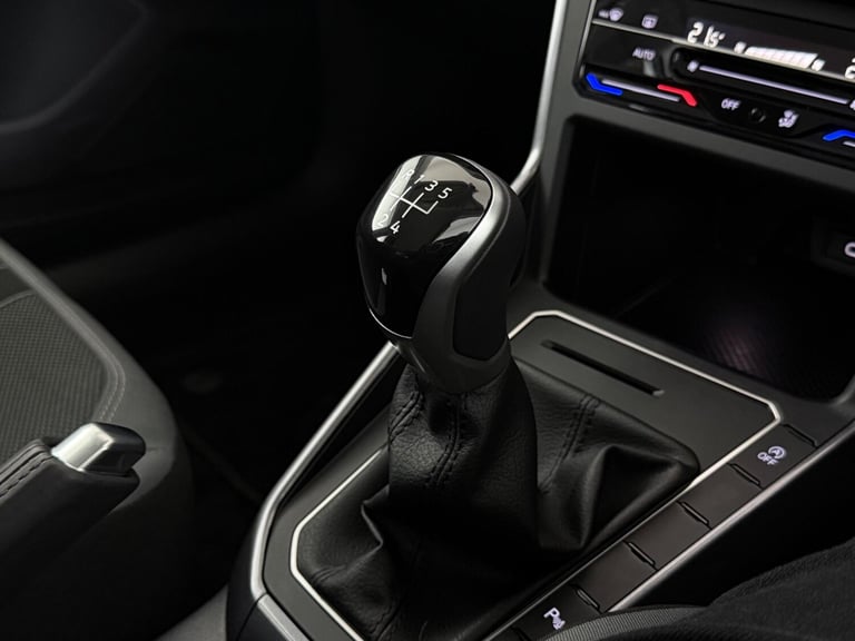 2024 Volkswagen Polo 1.0 TSI Style 5dr HATCHBACK PETROL Manual