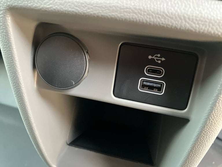 2025 Ford Transit Custom Transit Custom Limited 320 L1 2.0L EcoBlue 136PS FWD 6 Speed Manual Van ...