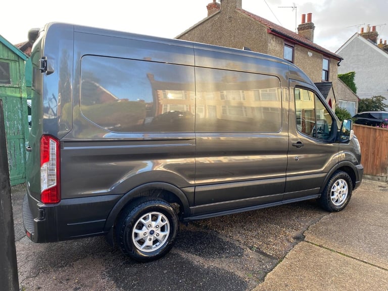 FORD TRANSIT 2.0 Transit Limited Van 350 L2 2.0L EcoBlue 130PS FWD 6 Speed