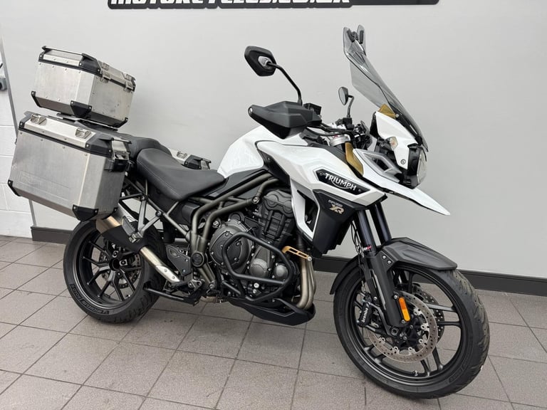 TRIUMPH TIGER EXPLORER XR 2016 65 REG 15,518 MILES WHITE USED MOTORCYCLE 1215CC