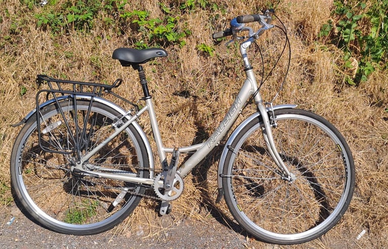 image for Ladies hybrid aluminium frame townbike 