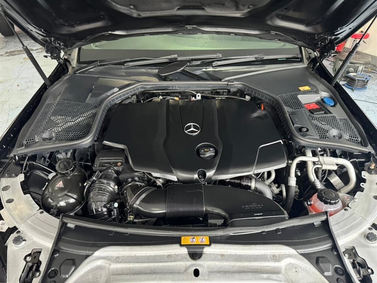 2016 Mercedes-Benz C Class AMG LINE PREMIUM PLUS Saloon Diesel Automatic
