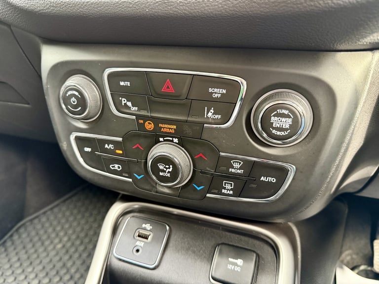 JEEP COMPASS 1.4 Longitude 1.4 MultiAir II 140hp 4x2 2019