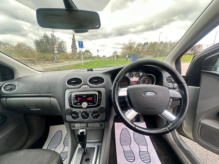 2010 Ford Focus 1.6 Titanium 5dr HATCHBACK Petrol Automatic