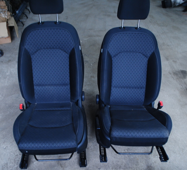 image for 2018 KIA CEED MK3 GENUINE INTERIOR SEAT SET FRONT REAR 