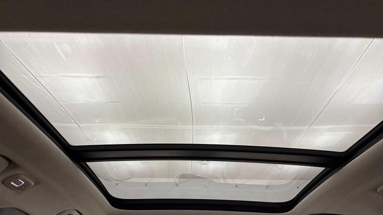 2025 Volvo XC40 2.0 B3P Ultra Dark 5dr Auto ESTATE PETROL Automatic