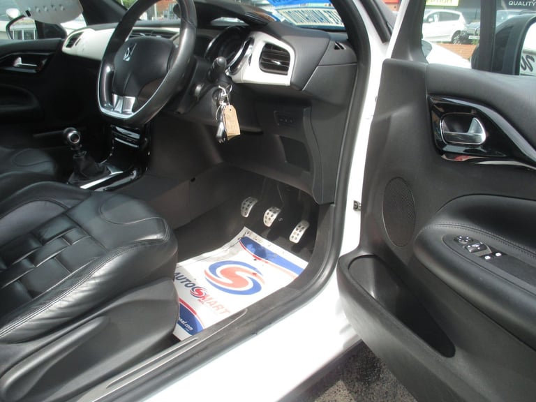 2015 DS Automobiles DS 3 1.6 BlueHDi Ultra Prestige Euro 6 (s/s) 3dr HATCHBACK Diesel Manual